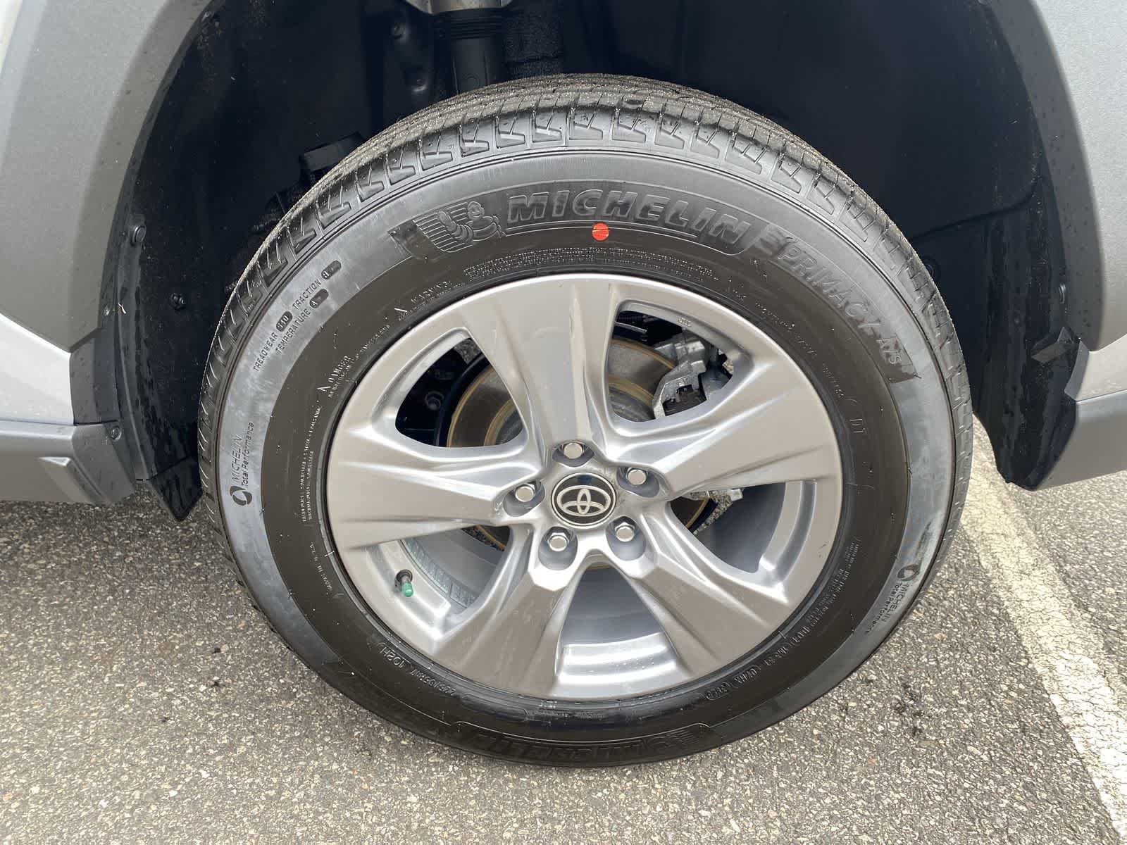 Thumbnail: 2025 Toyota RAV4 - 24