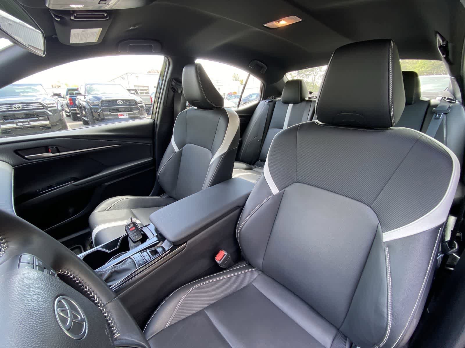 Thumbnail: 2025 Toyota Camry - 20