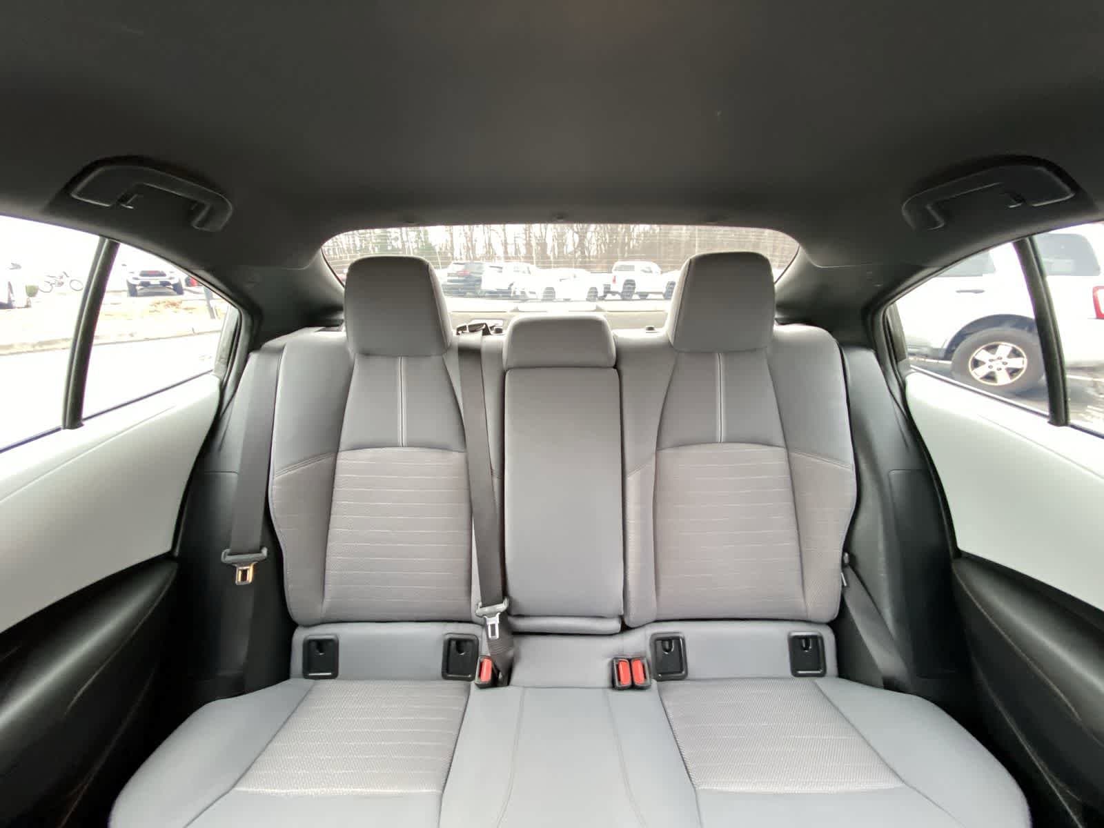 Thumbnail: 2022 Toyota Corolla - 30