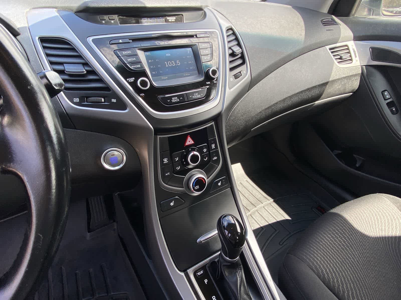 Thumbnail: 2016 Hyundai Elantra - 27