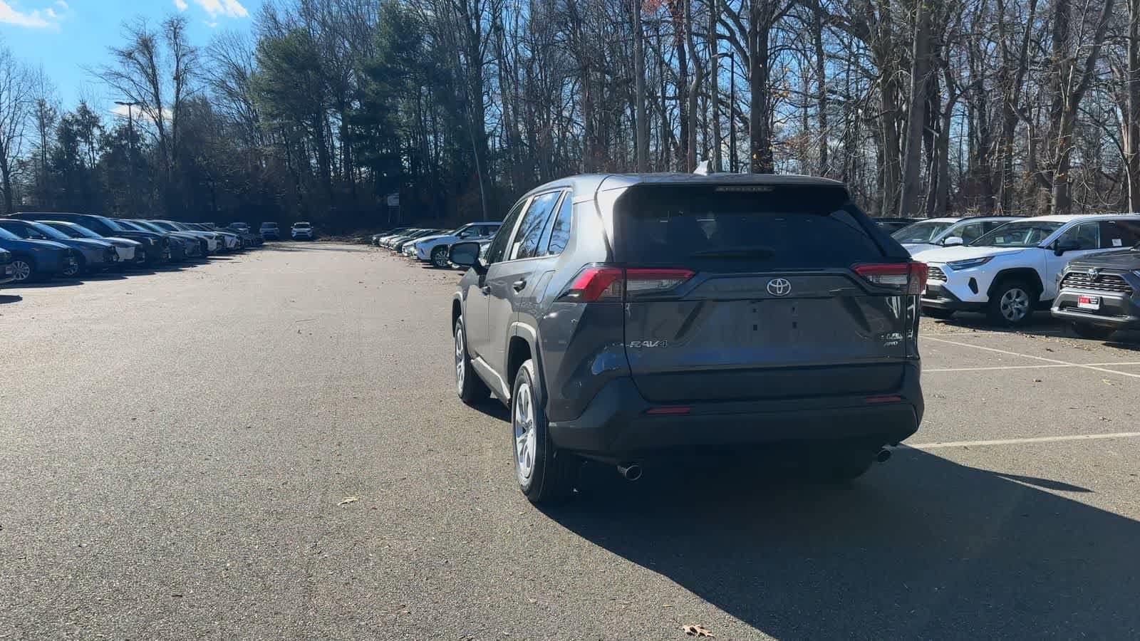 Thumbnail: 2025 Toyota RAV4 - 7