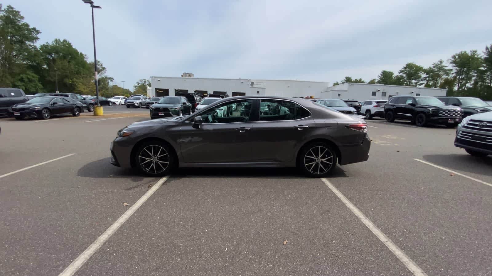 Thumbnail: 2023 Toyota Camry - 7