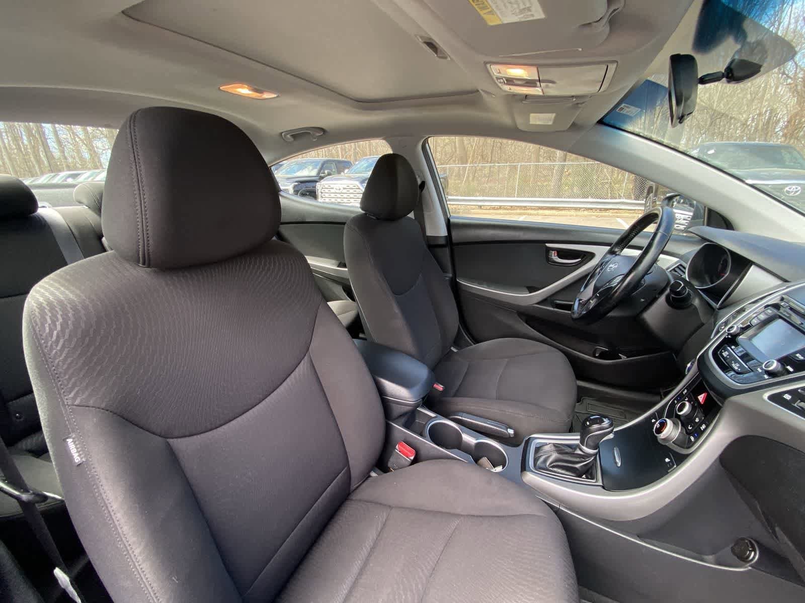 Thumbnail: 2016 Hyundai Elantra - 29