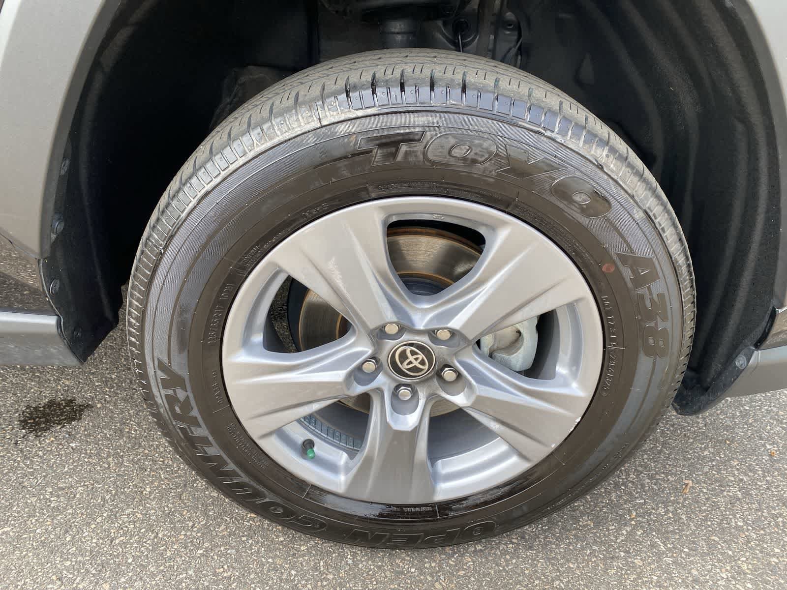 Thumbnail: 2025 Toyota RAV4 - 17