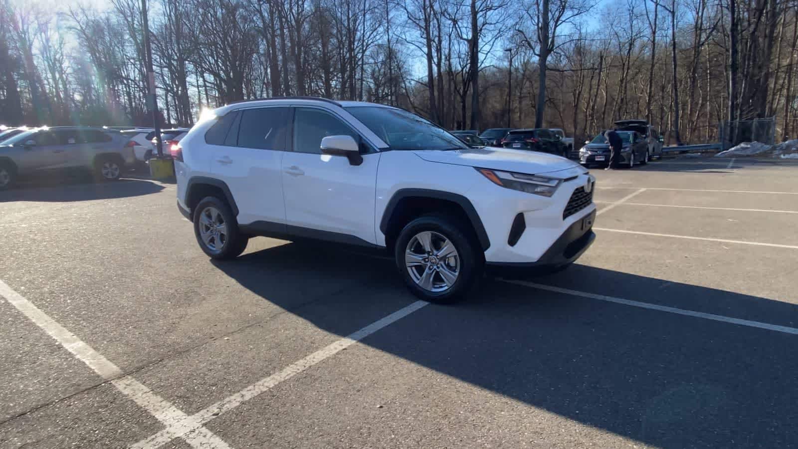 Thumbnail: 2025 Toyota RAV4 - 9