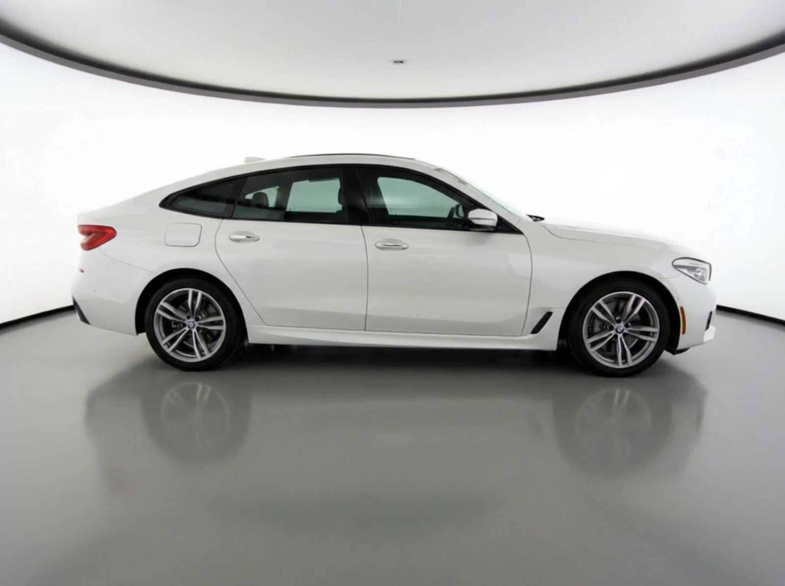 Thumbnail: 2018 BMW 6 Series - 7