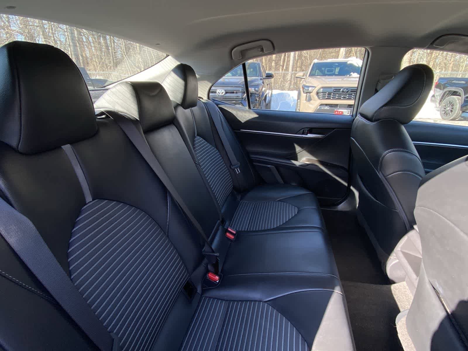 Thumbnail: 2023 Toyota Camry - 28