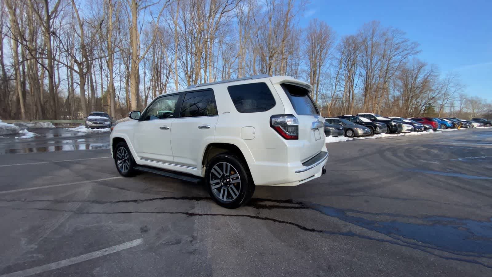 Thumbnail: 2022 Toyota 4Runner - 11