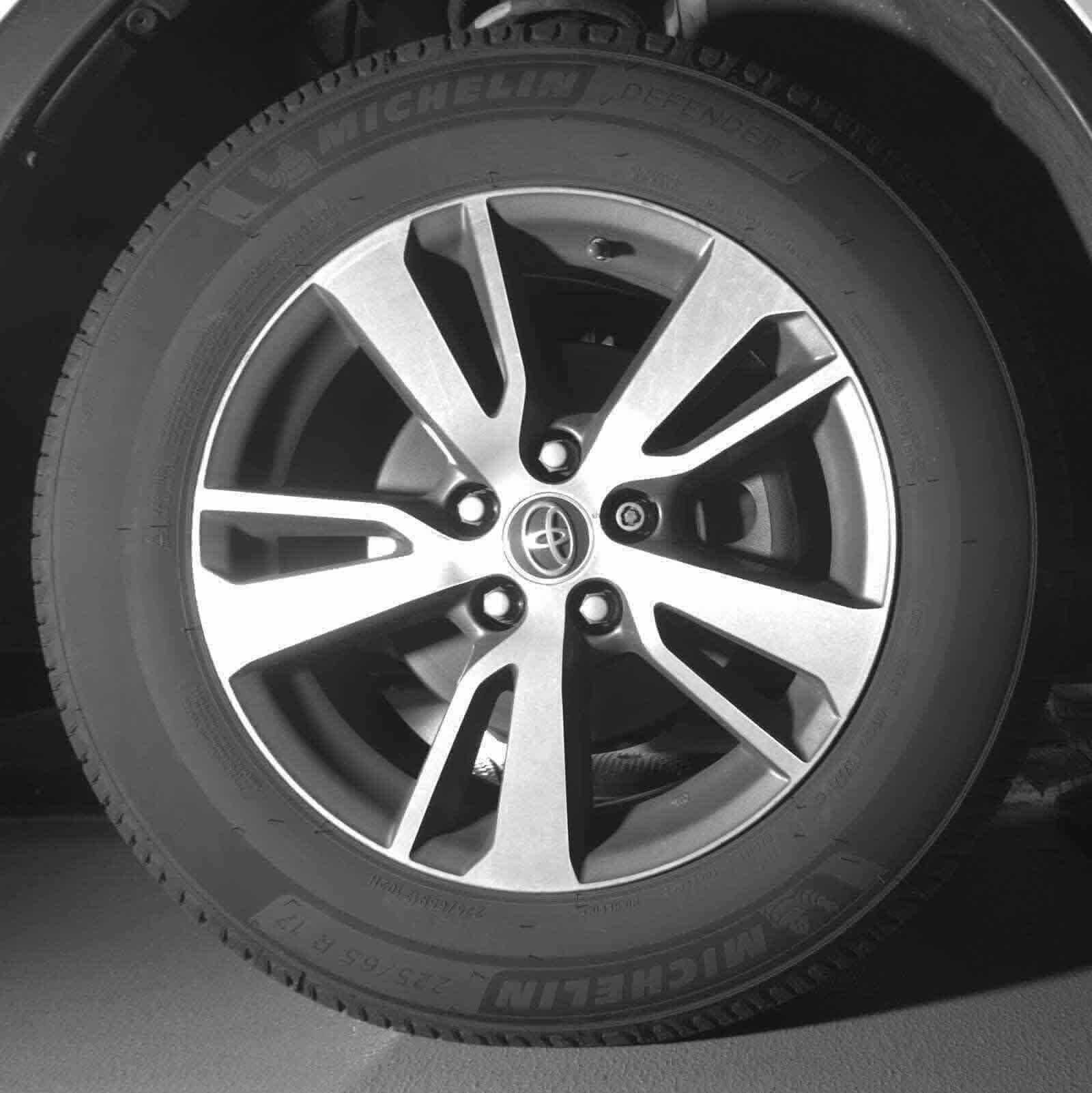 Thumbnail: 2016 Toyota RAV4 - 10