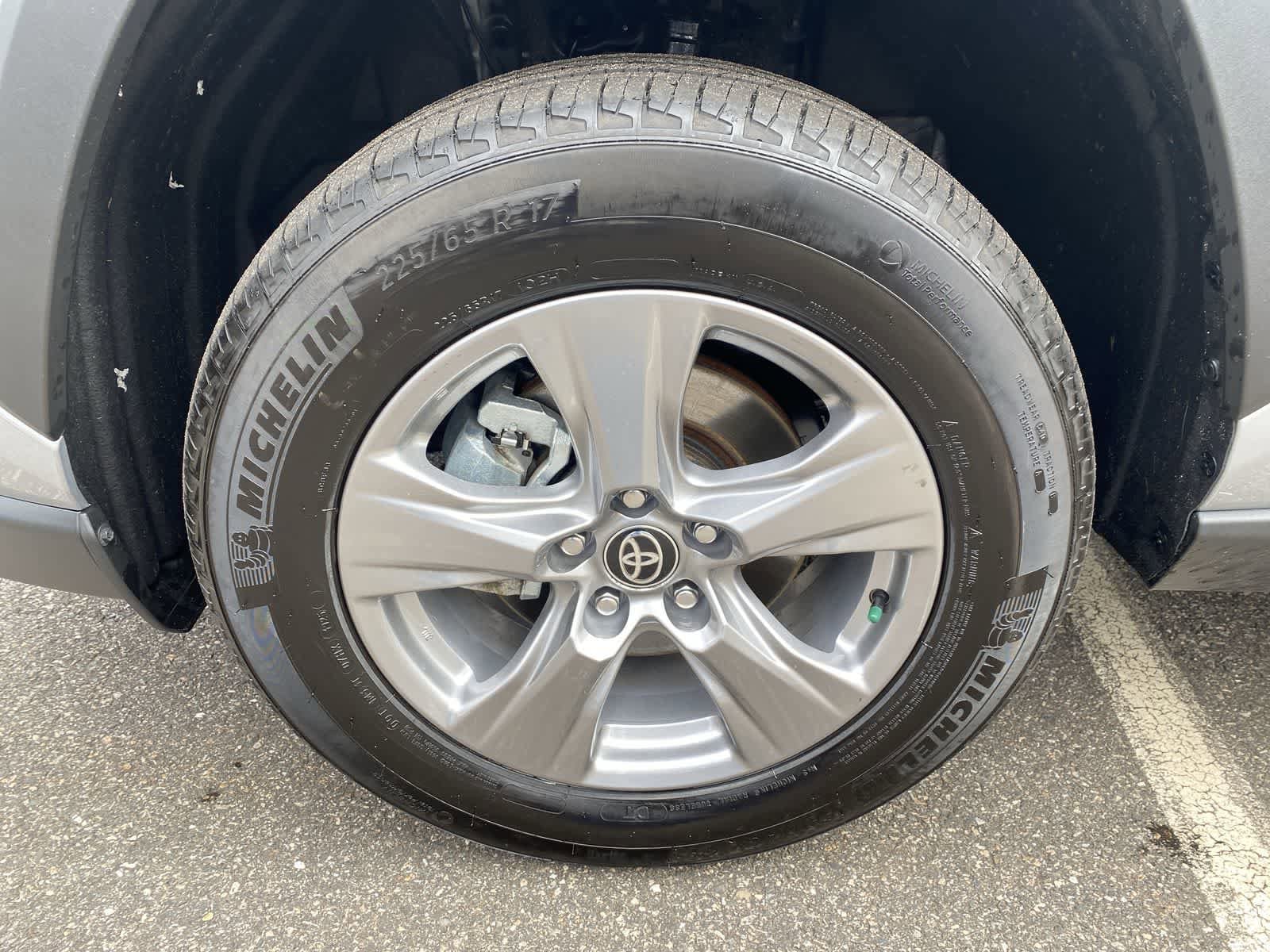 Thumbnail: 2025 Toyota RAV4 - 22