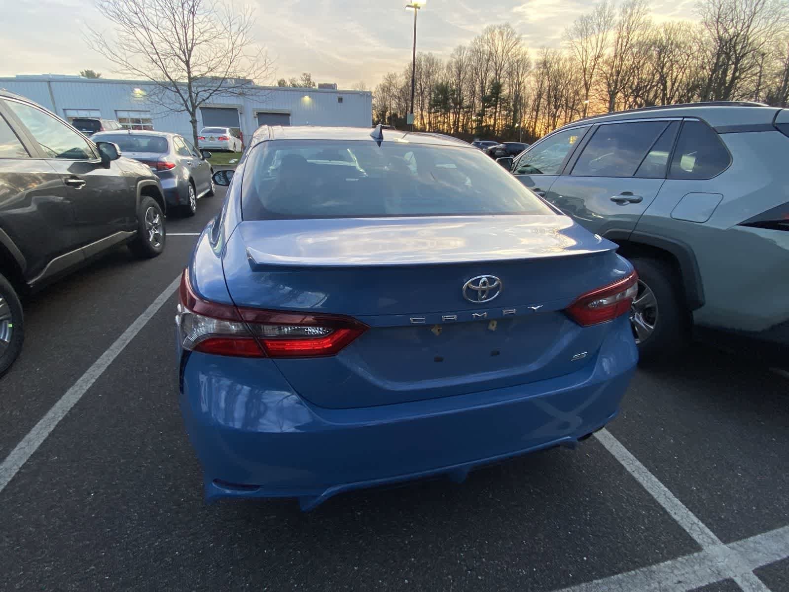 Thumbnail: 2023 Toyota Camry - 11