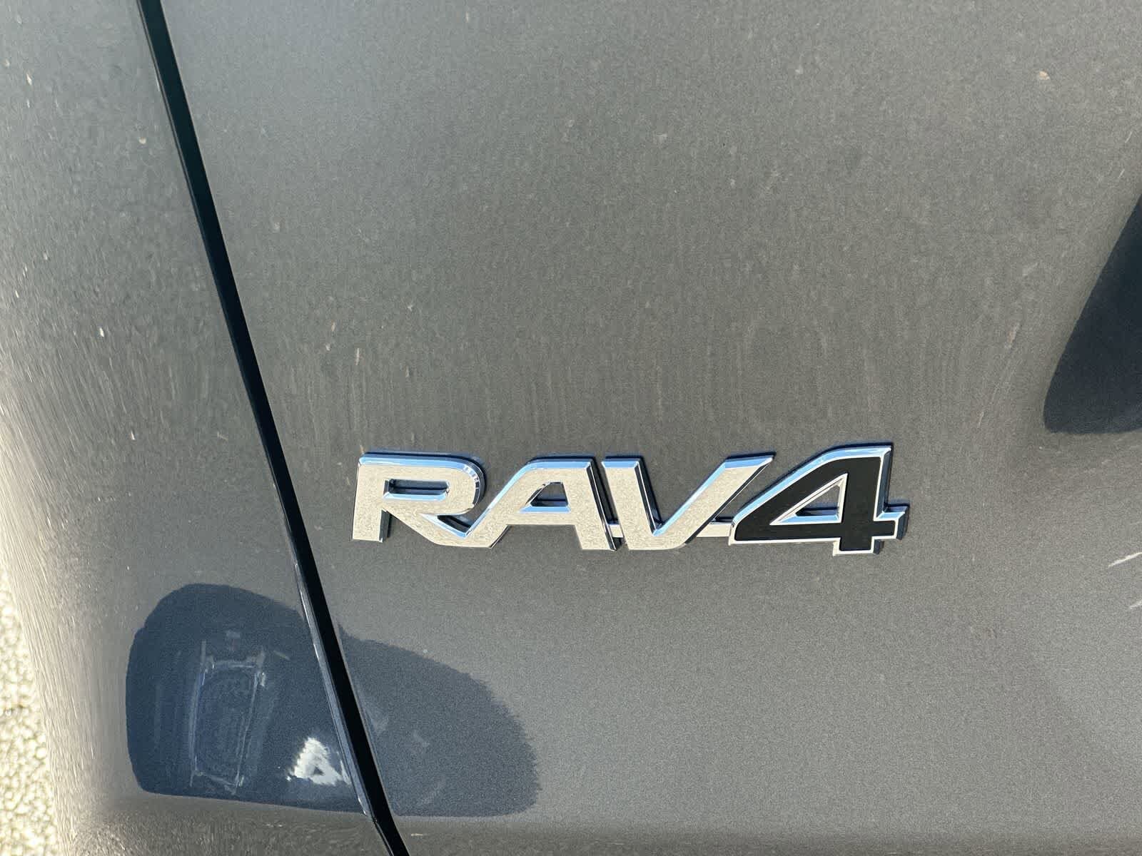 Thumbnail: 2025 Toyota RAV4 - 17