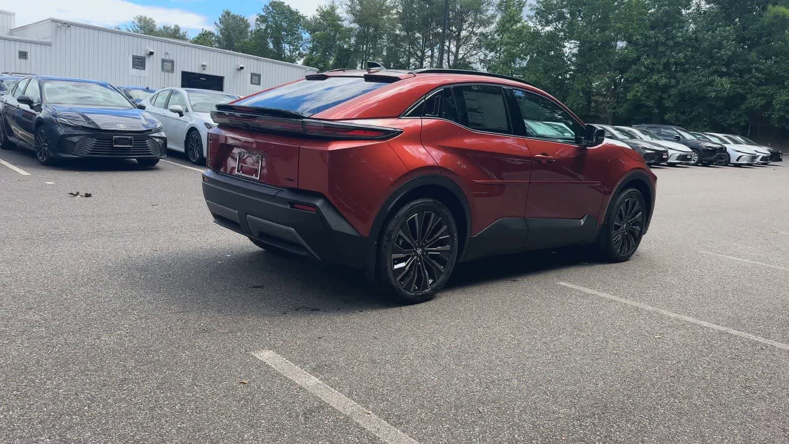 Thumbnail: 2026 Toyota C-HR - 8