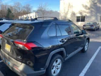 Thumbnail: 2020 Toyota RAV4 - 6