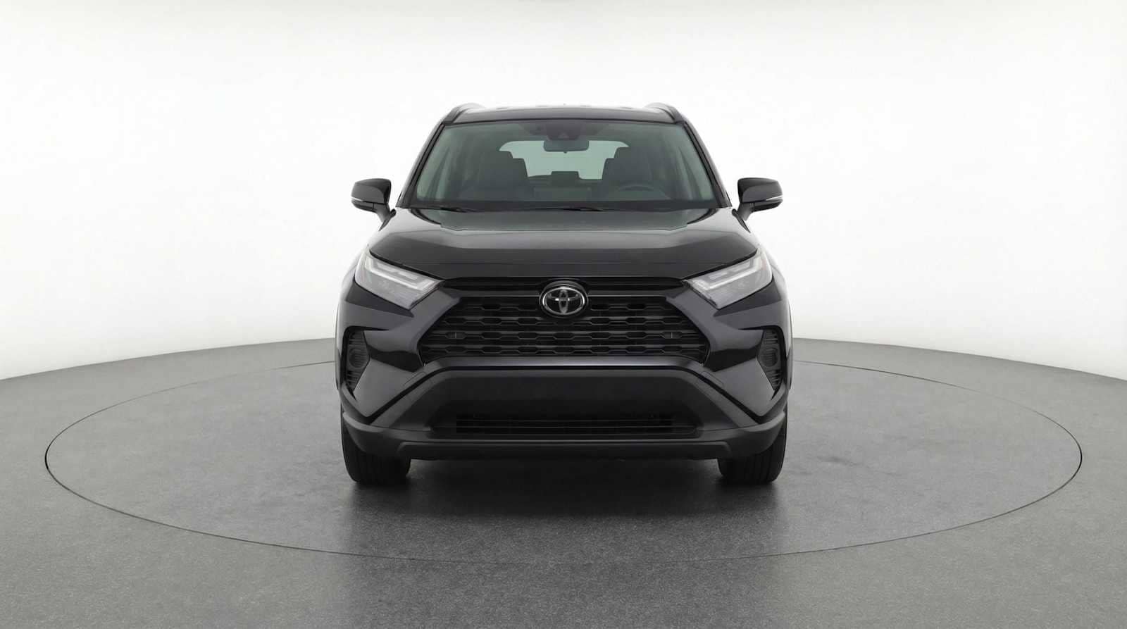 Used 2024 Toyota RAV4 XLE with VIN 2T3P1RFV4RW440587 for sale in Kansas City