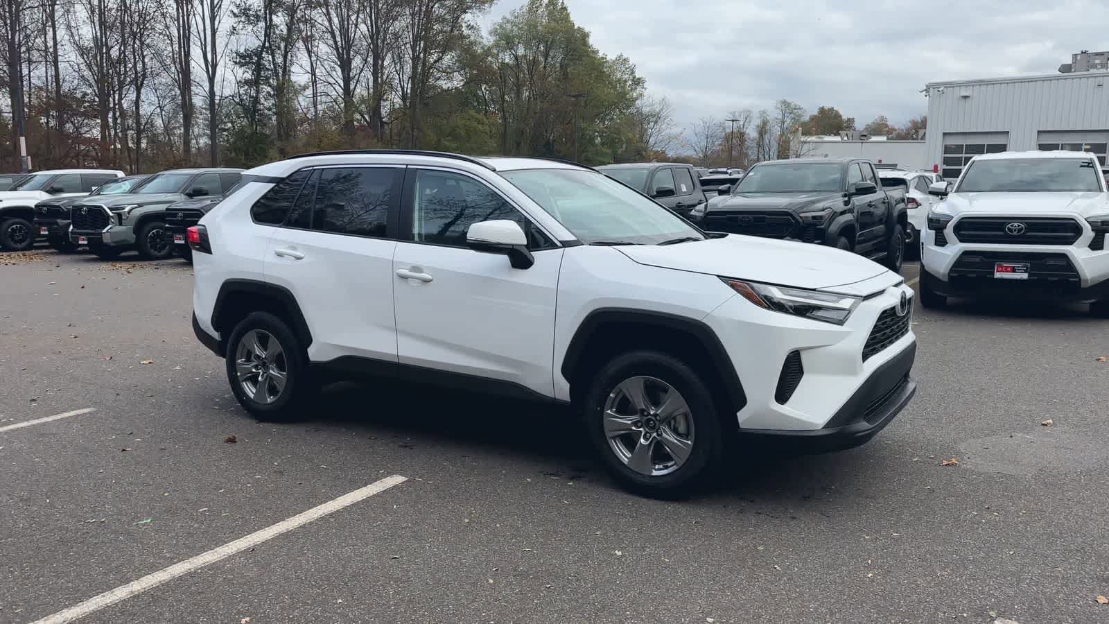 Thumbnail: 2025 Toyota RAV4 - 2