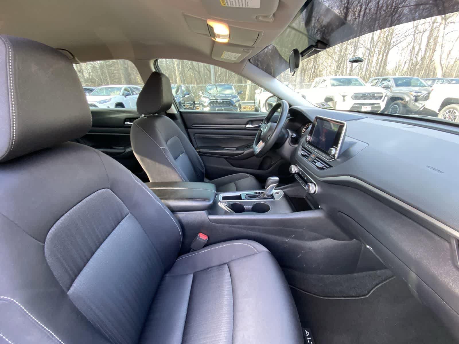 Thumbnail: 2019 Nissan Altima - 20