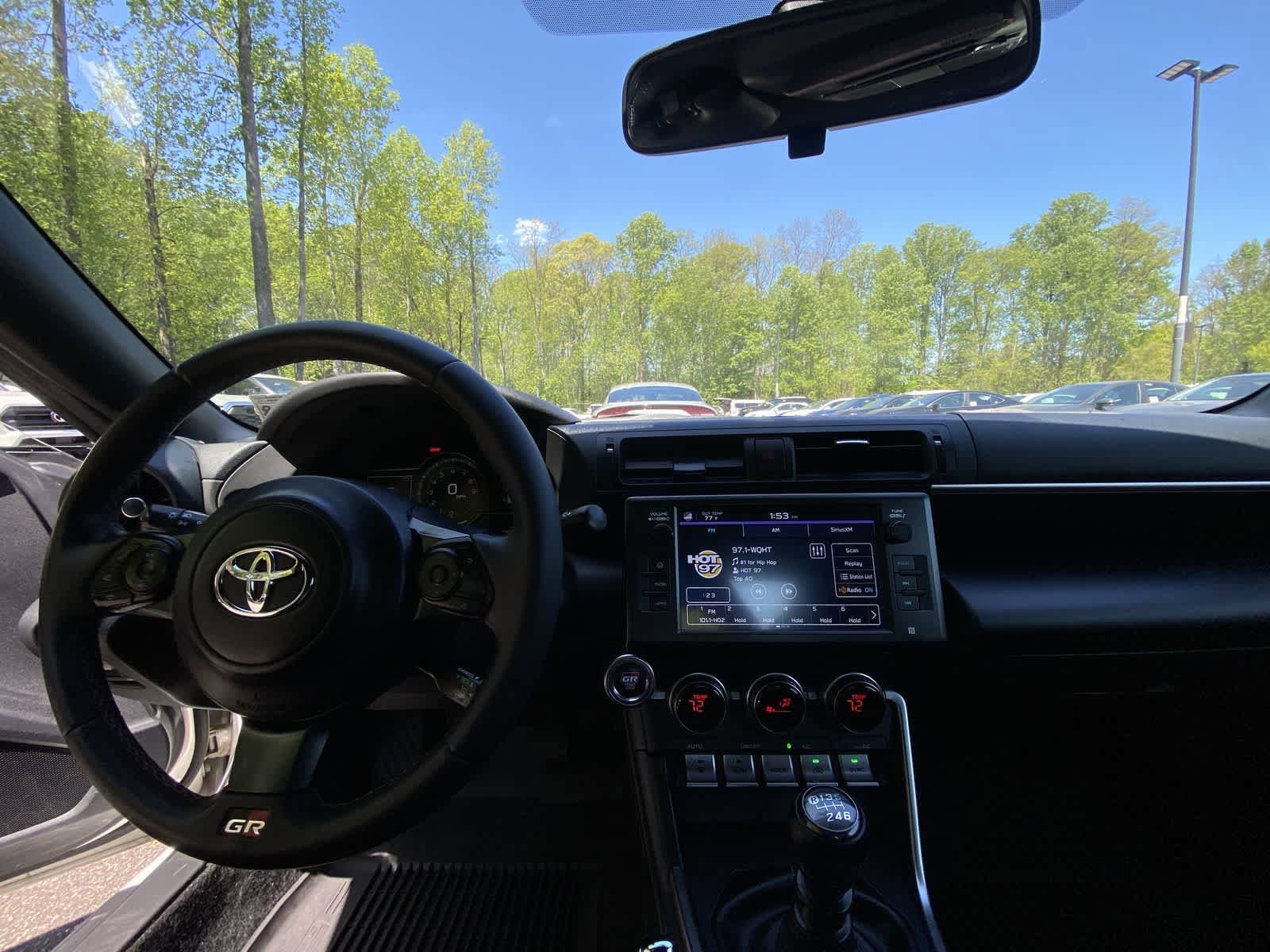 Thumbnail: 2023 Toyota GR86 - 18