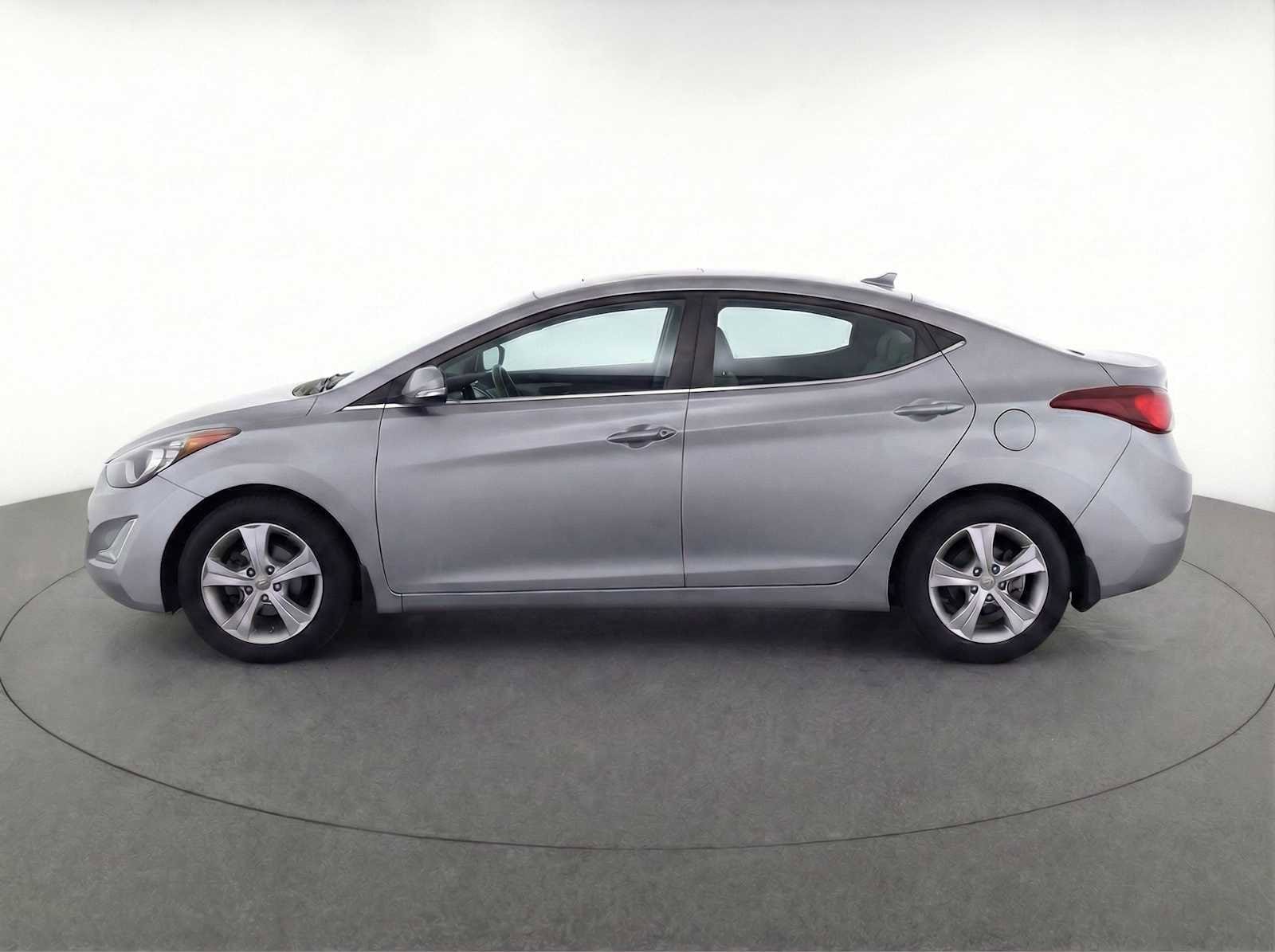 Thumbnail: 2016 Hyundai Elantra - 7