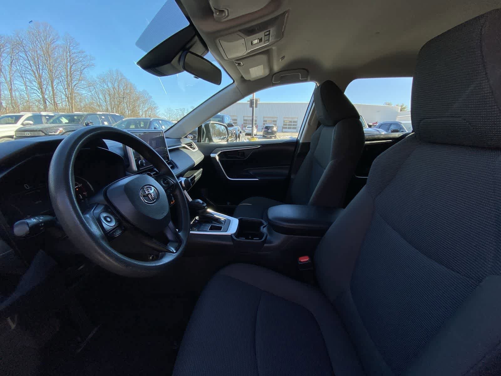 Thumbnail: 2023 Toyota RAV4 - 24