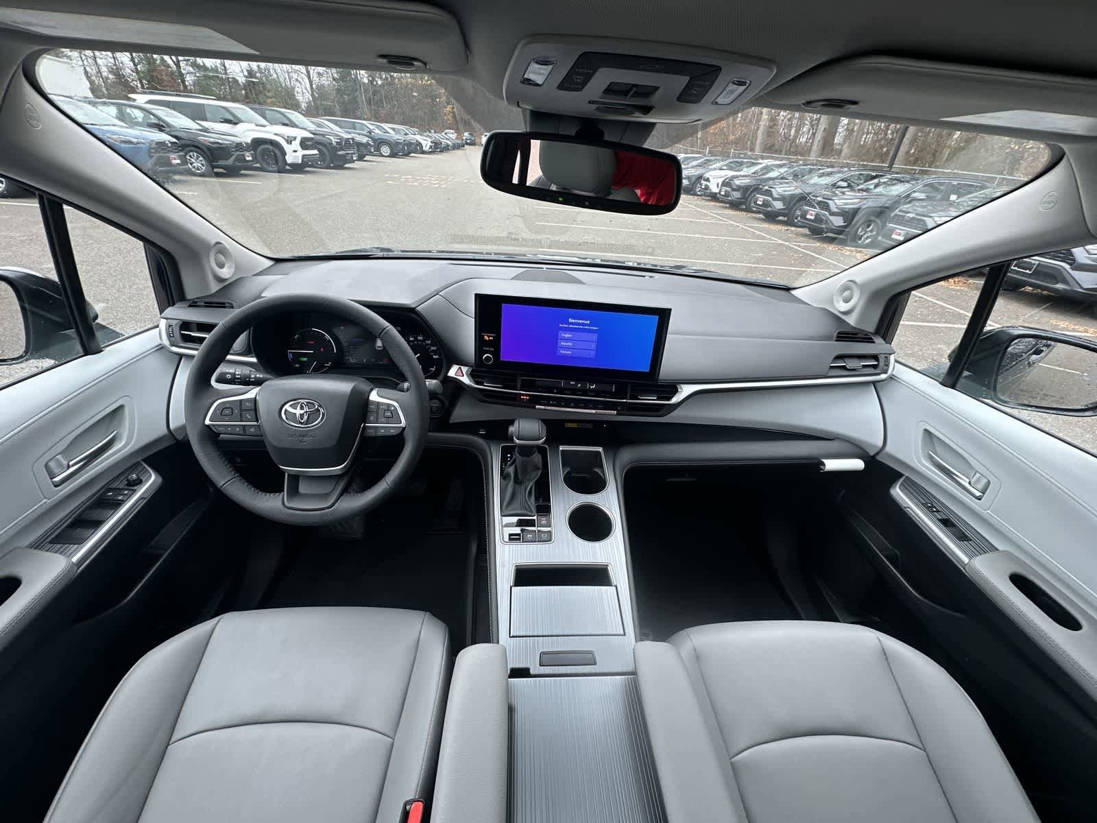 Thumbnail: 2026 Toyota Sienna - 40