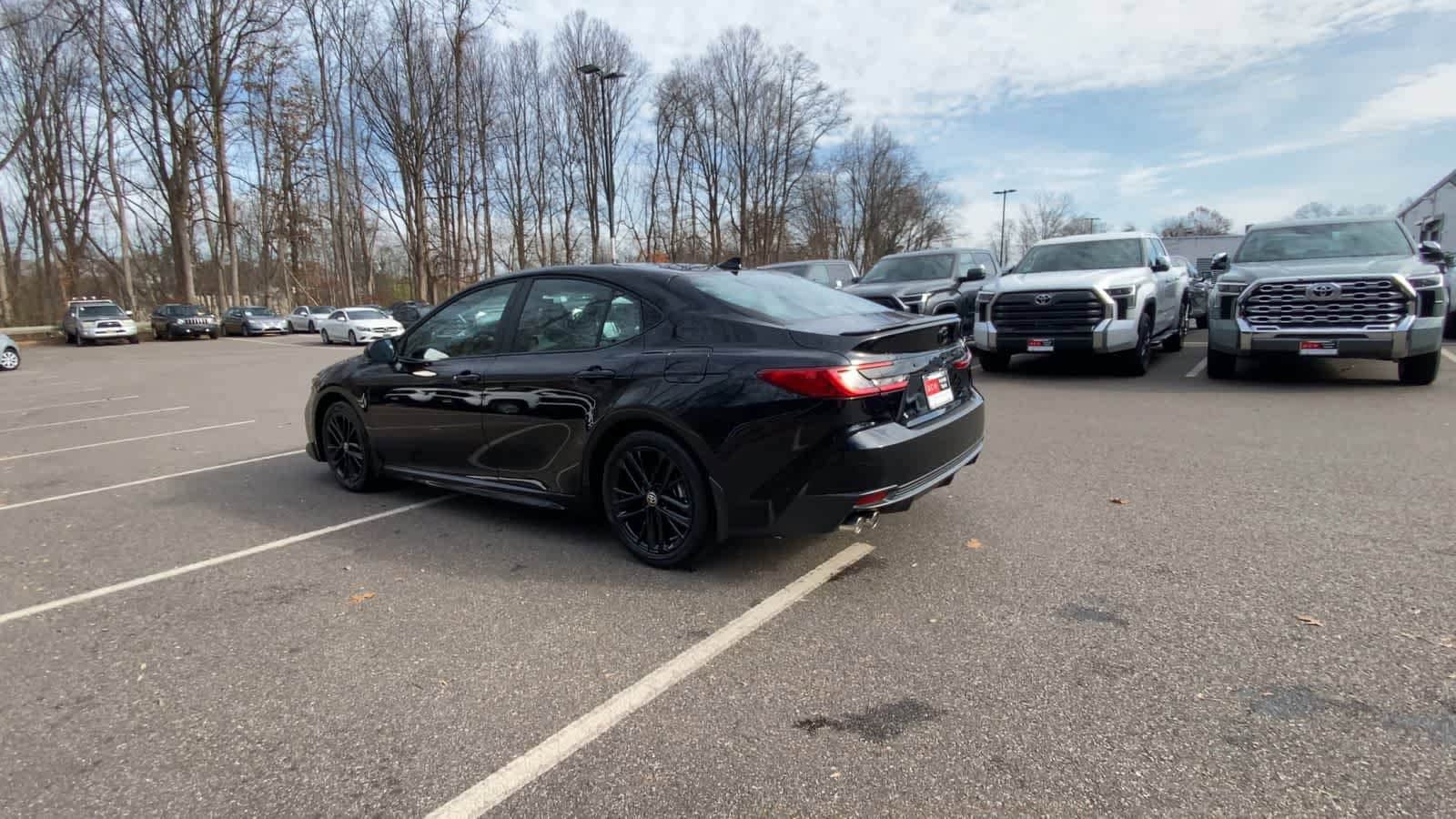 Thumbnail: 2025 Toyota Camry - 12