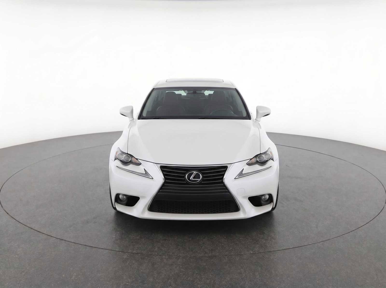 Thumbnail: 2015 Lexus IS - 2