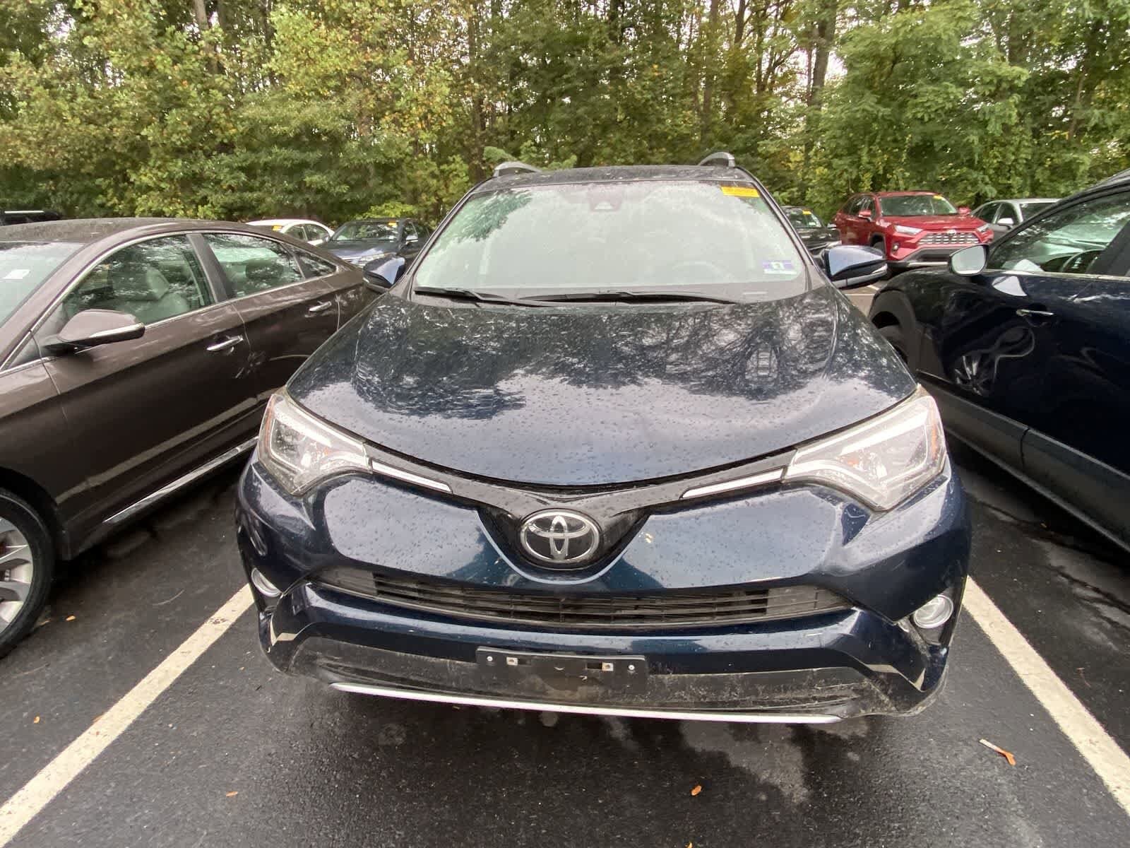 Thumbnail: 2017 Toyota RAV4 - 2