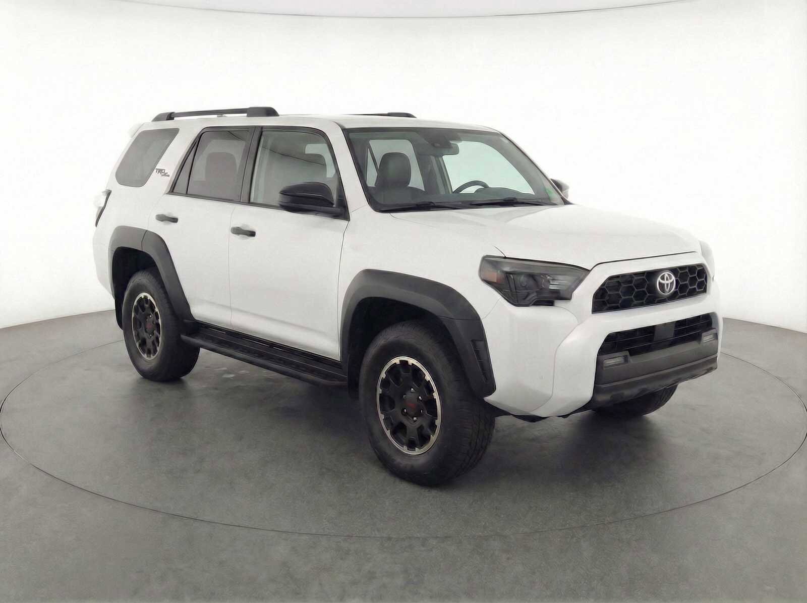 Thumbnail: 2025 Toyota 4Runner - 3
