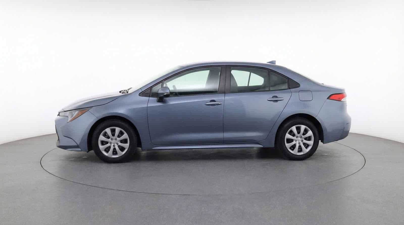 Thumbnail: 2023 Toyota Corolla - 4