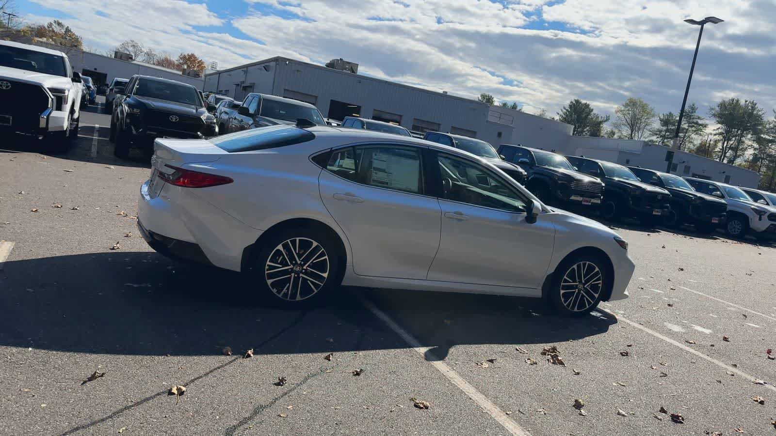 Thumbnail: 2026 Toyota Camry - 9