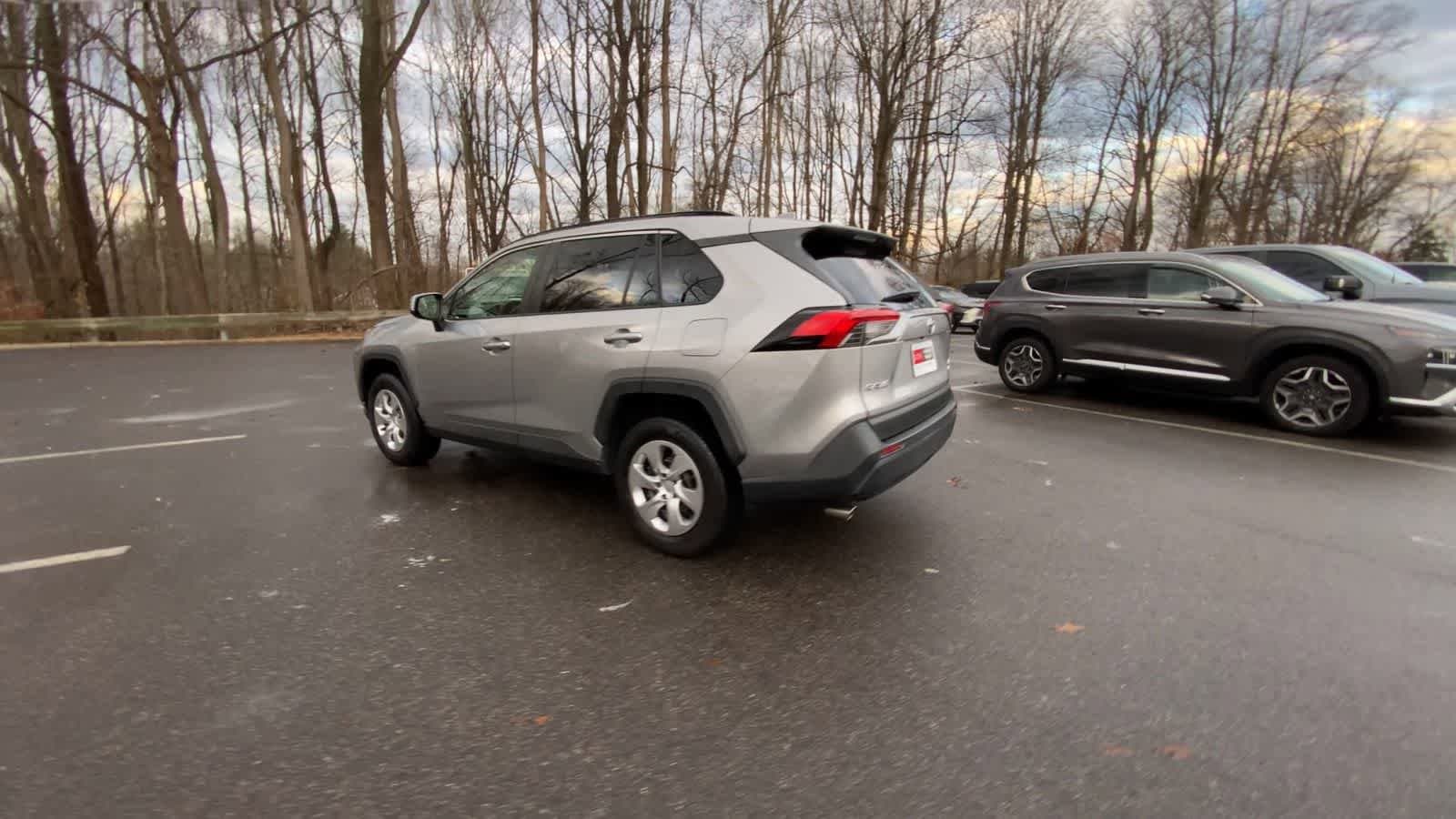 Thumbnail: 2019 Toyota RAV4 - 11
