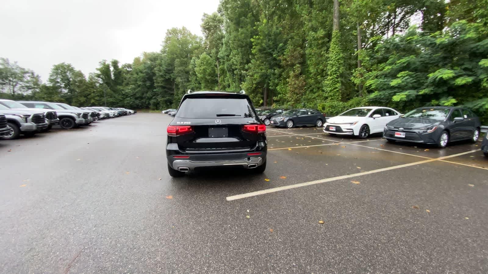 Thumbnail: 2021 Mercedes-Benz GLB - 7