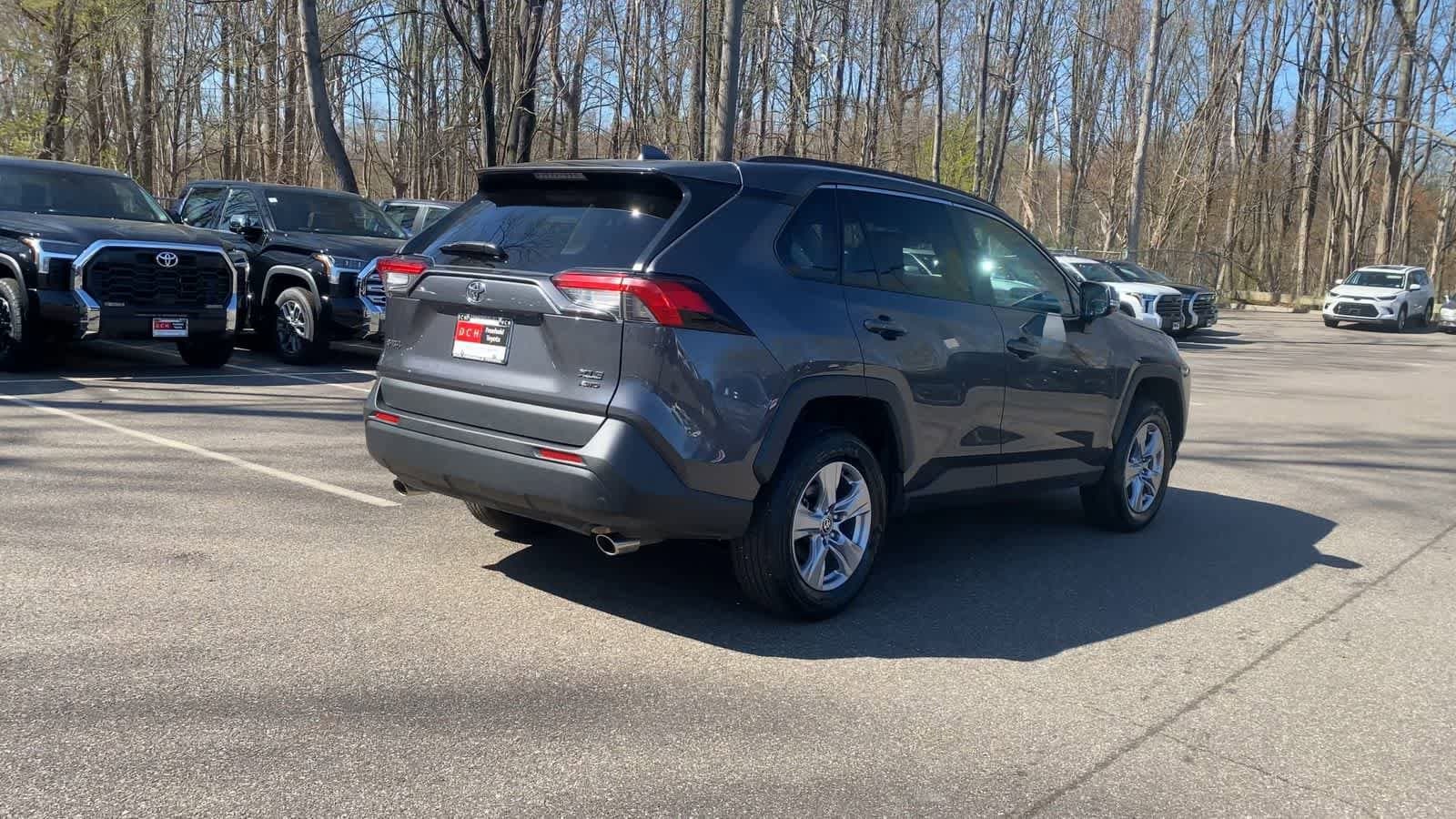 Thumbnail: 2025 Toyota RAV4 - 8
