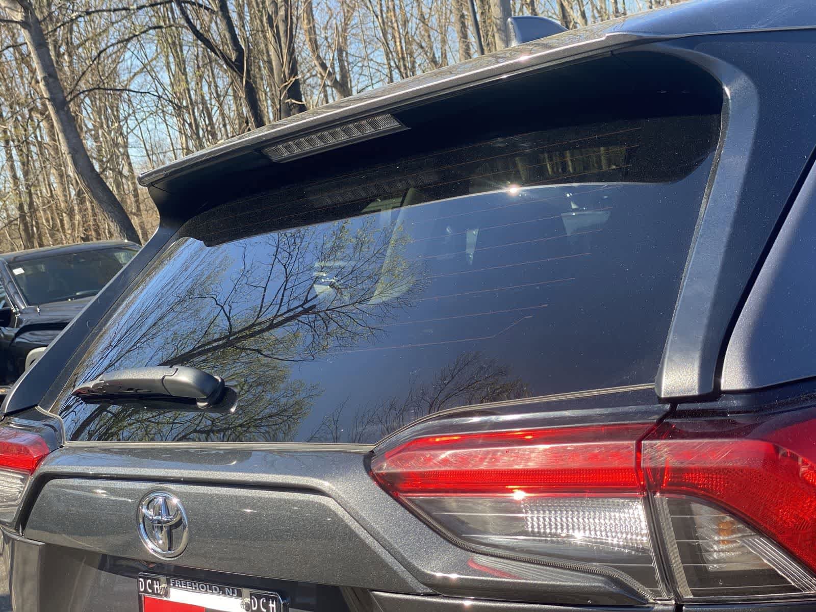 Thumbnail: 2025 Toyota RAV4 - 37