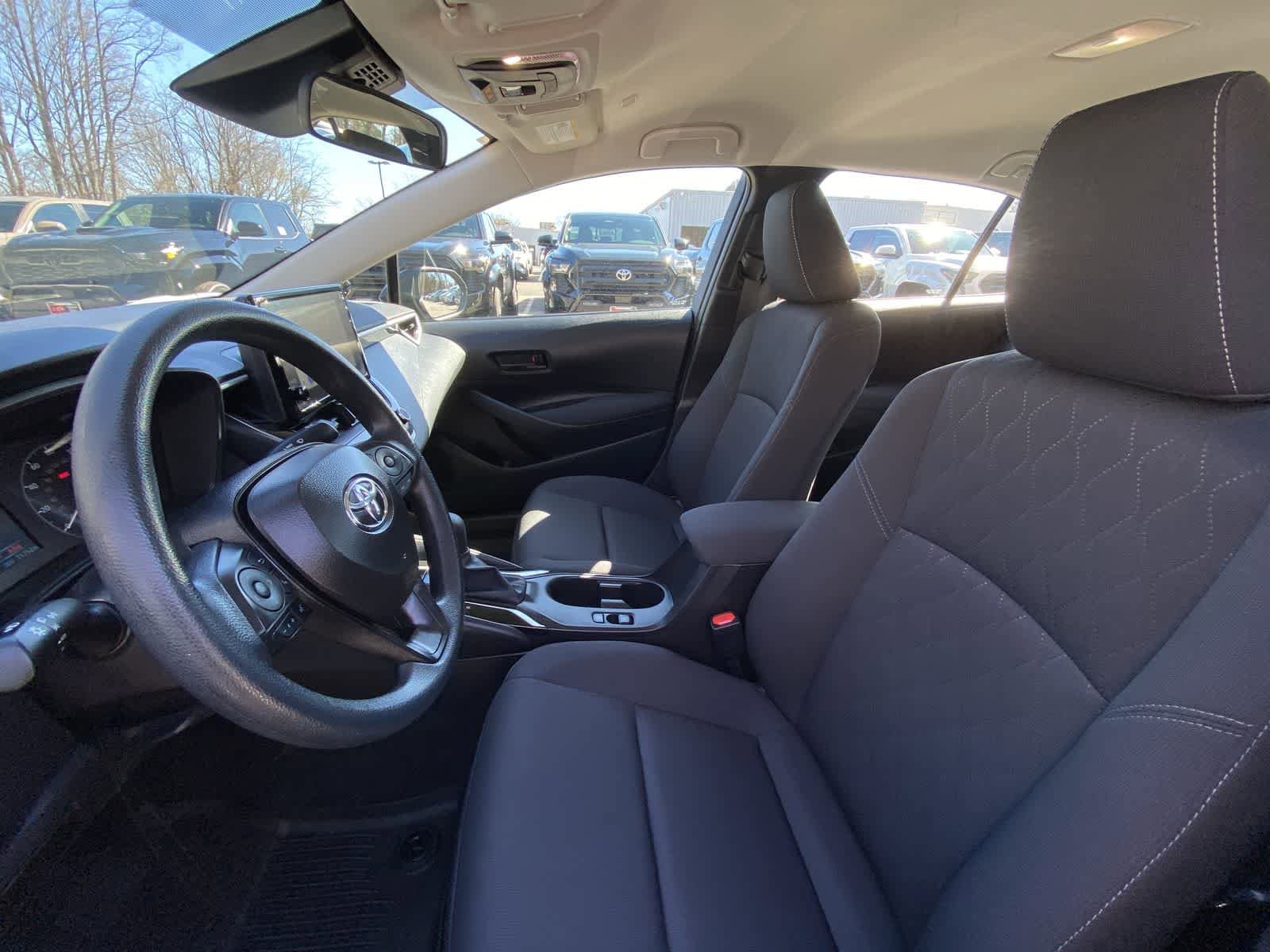 Thumbnail: 2025 Toyota Corolla - 24