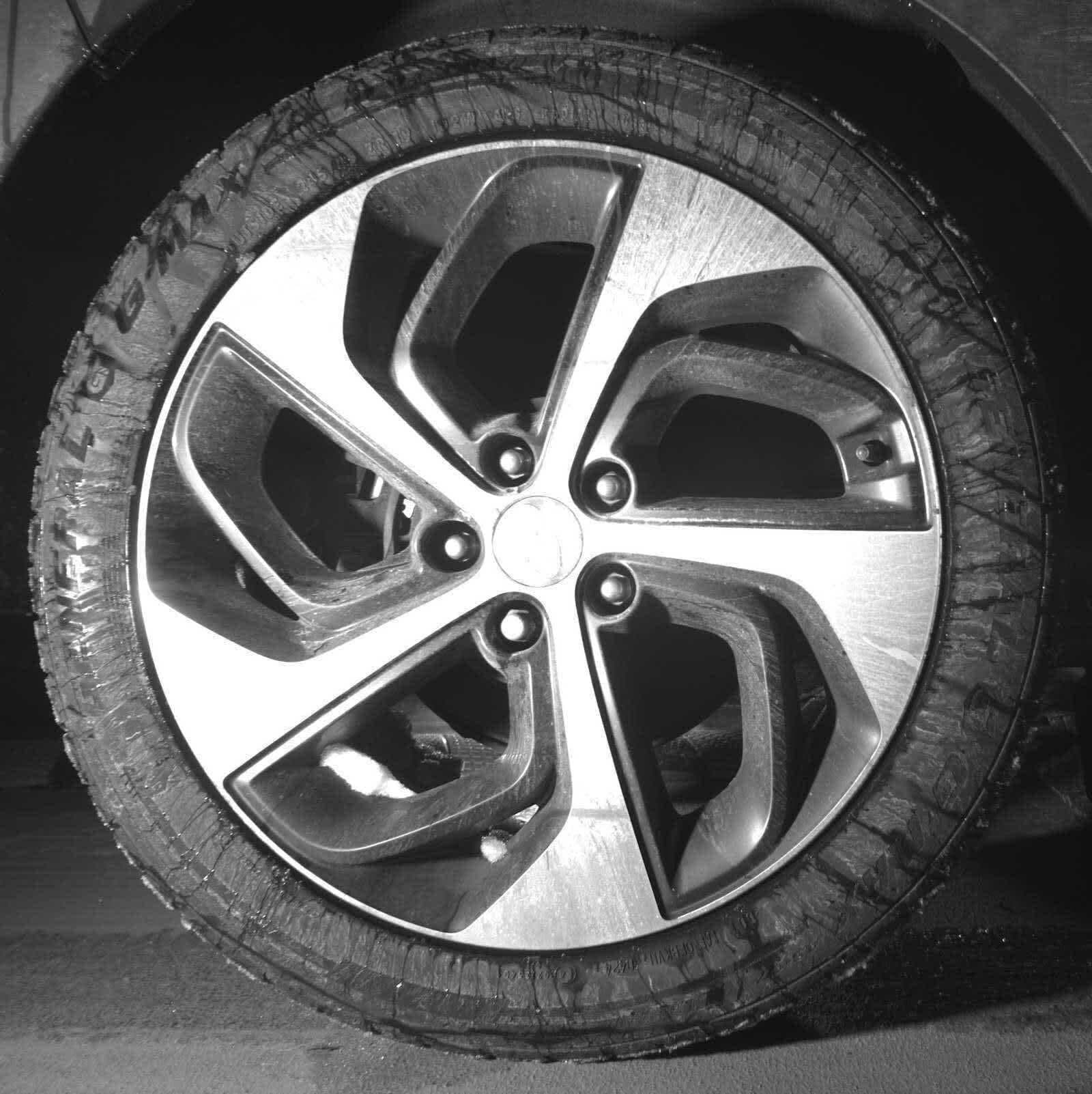 Thumbnail: 2016 Hyundai Tucson - 13