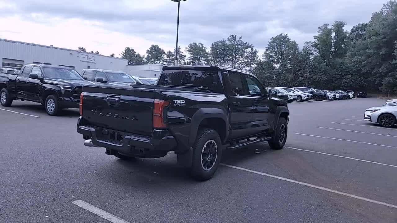 Thumbnail: 2025 Toyota Tacoma - 8
