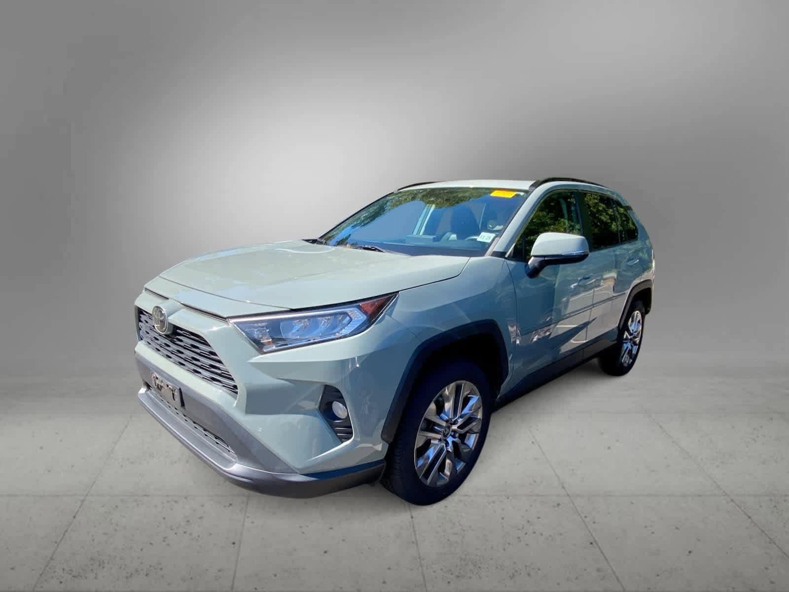 Thumbnail: 2021 Toyota RAV4 - 1