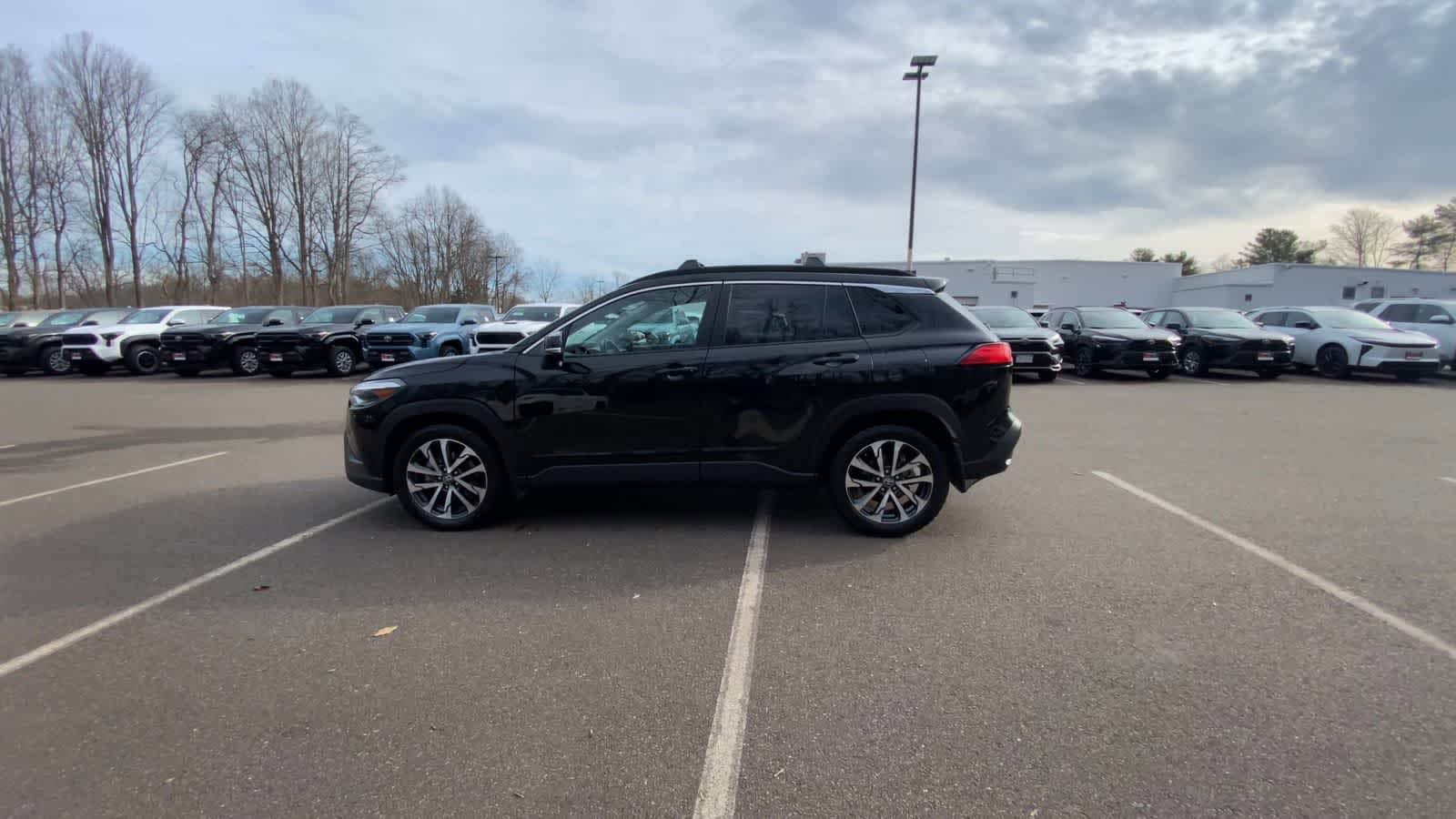 Thumbnail: 2024 Toyota Corolla Cross - 5