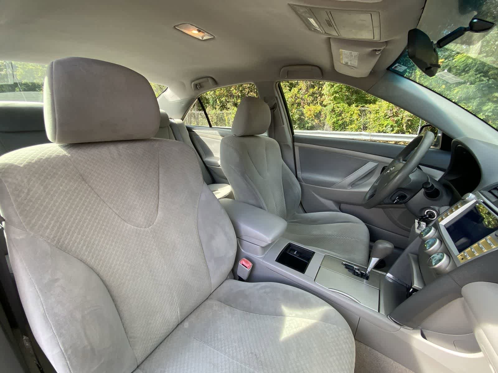 Thumbnail: 2009 Toyota Camry - 21