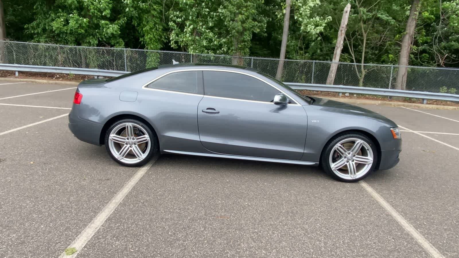 Thumbnail: 2014 Audi S5 - 12