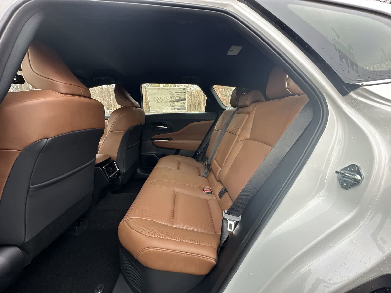 Thumbnail: 2025 Toyota Crown Signia - 32