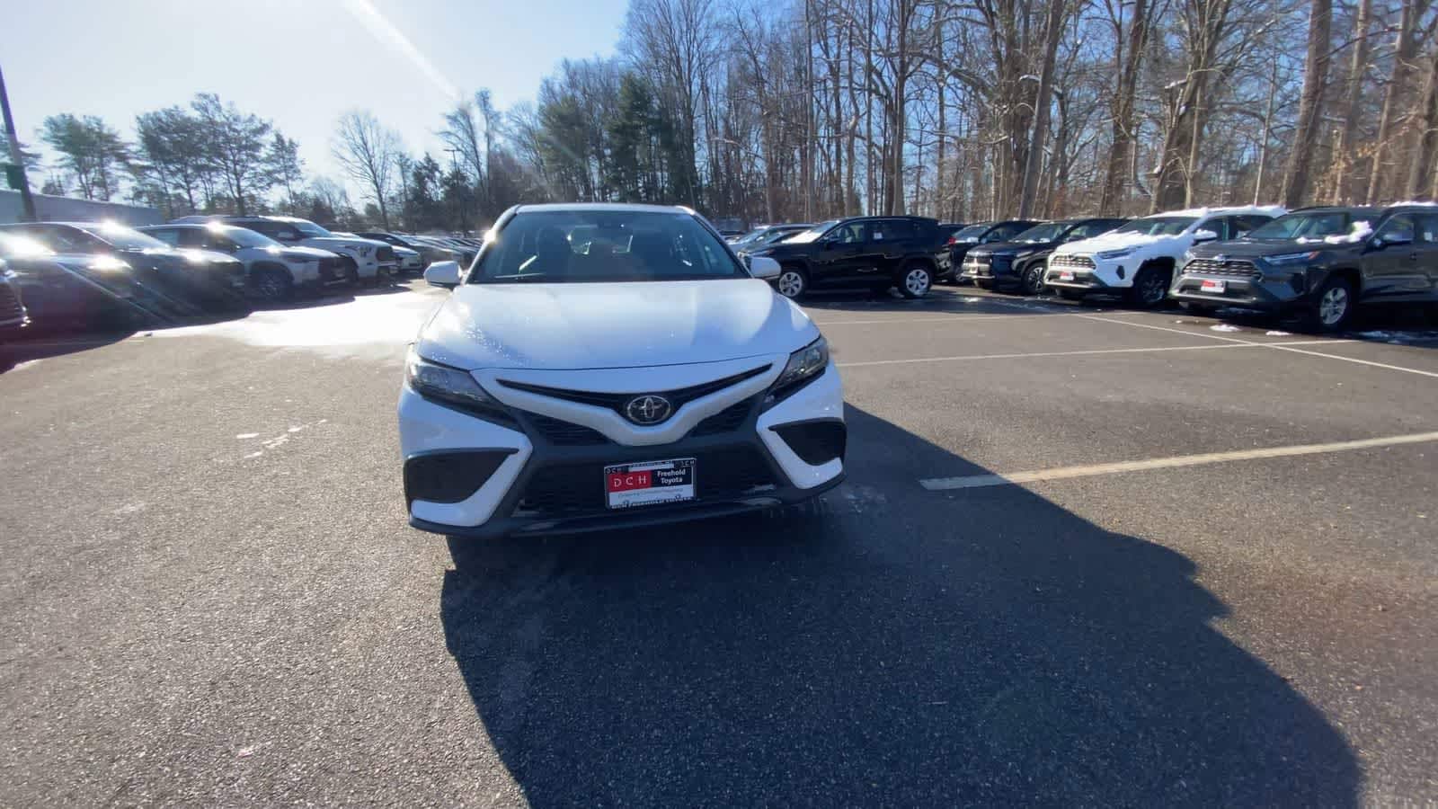 Thumbnail: 2023 Toyota Camry - 11