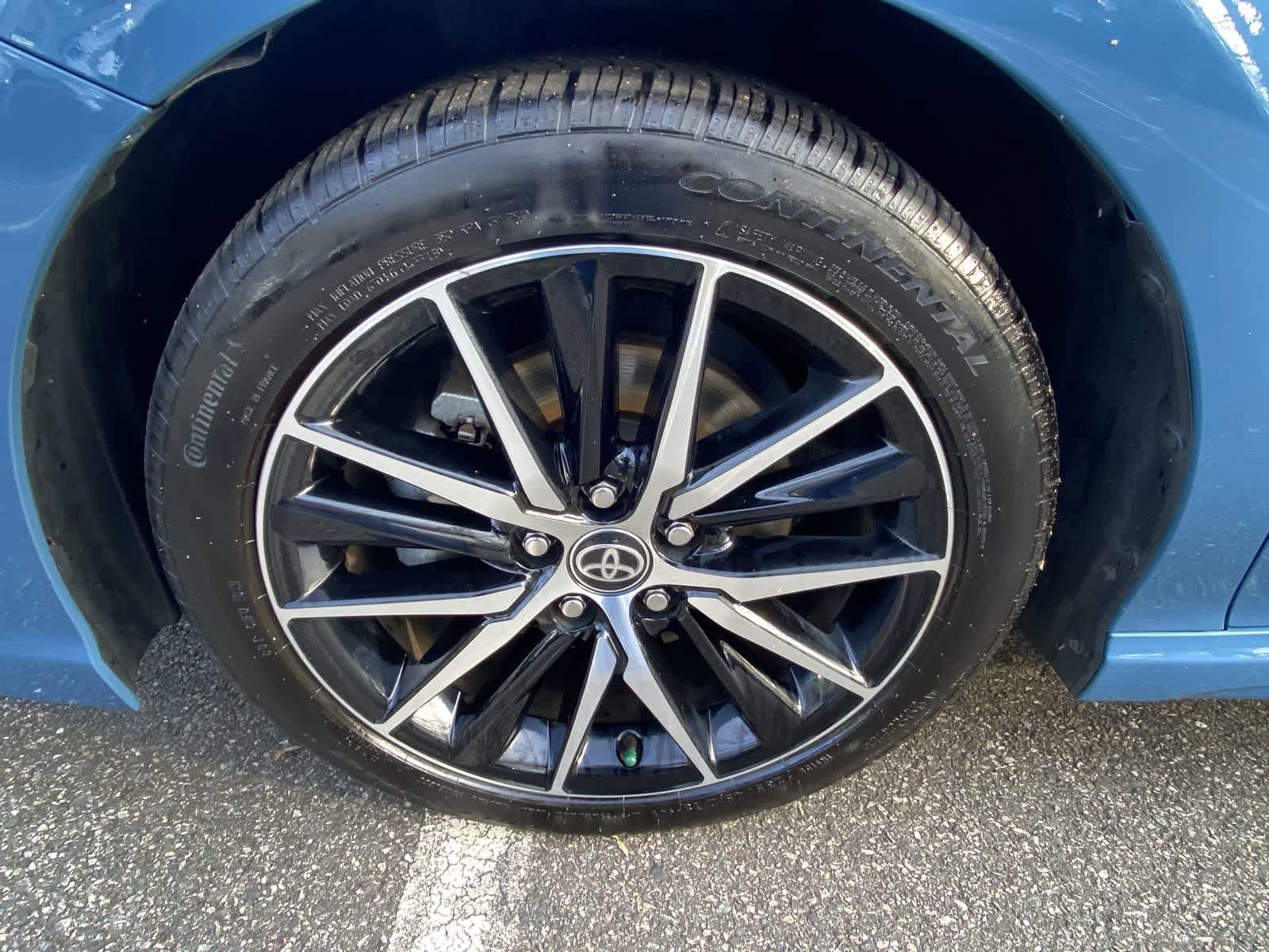 Thumbnail: 2023 Toyota Camry - 19