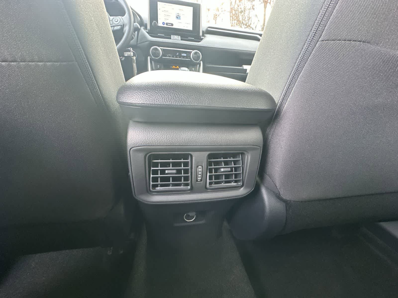 Thumbnail: 2025 Toyota RAV4 - 26