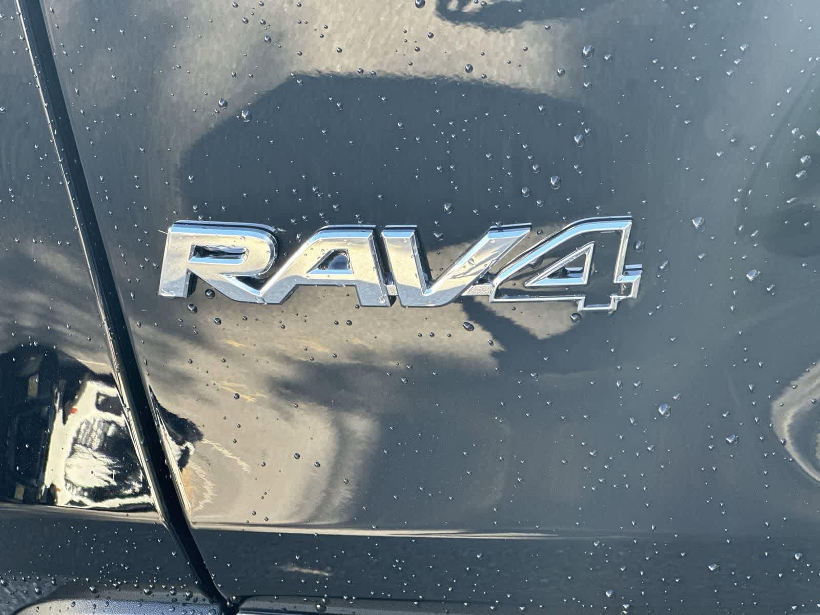 Thumbnail: 2025 Toyota RAV4 - 14