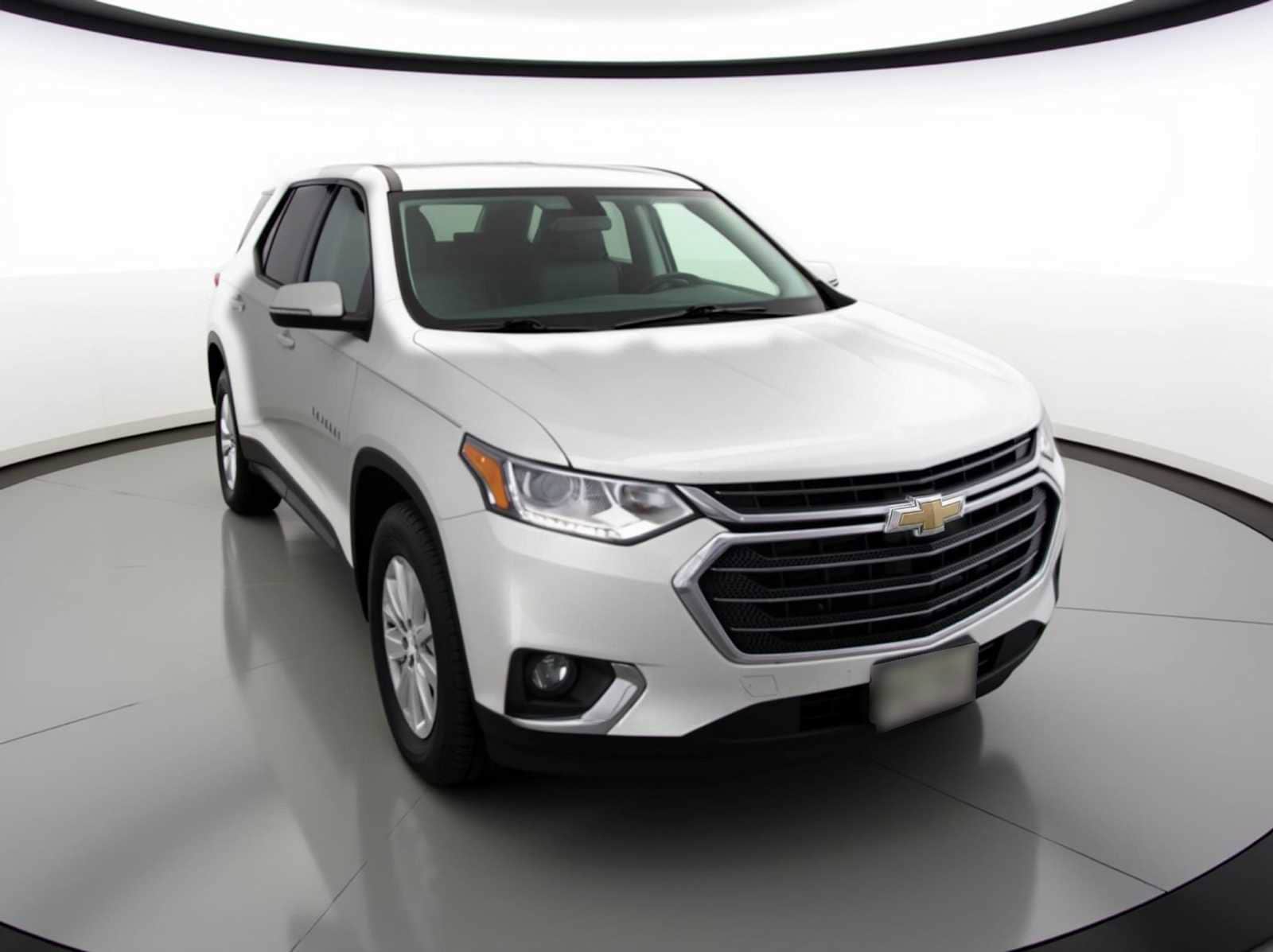 Thumbnail: 2018 Chevrolet Traverse - 3