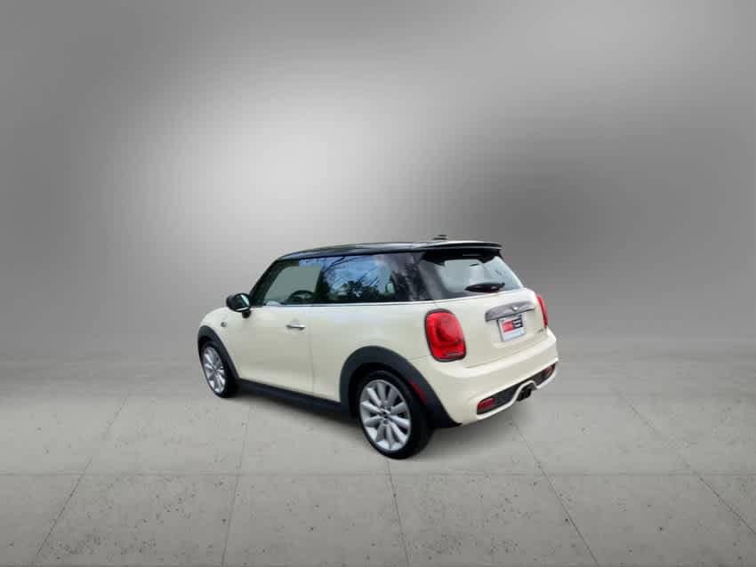 2016 MINI Cooper Hardtop S 6
