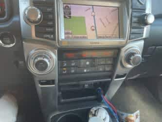 Thumbnail: 2010 Toyota 4Runner - 21